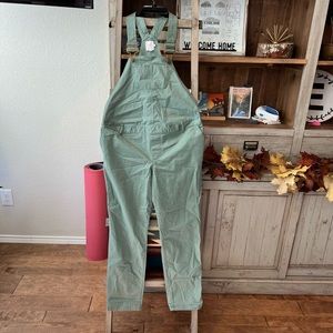 Hatch women’s maternity overalls size small